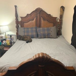 Queen bed set